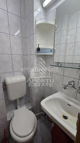 Apartament cu 4 camere si 2 bai, bloc cu lift, zona Circumvalatiunii - 10