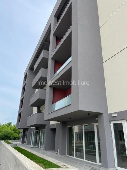 Spatiu Comercial / Birouri | Finisat | Loc de parcare inclus | Str. Marginii - 20