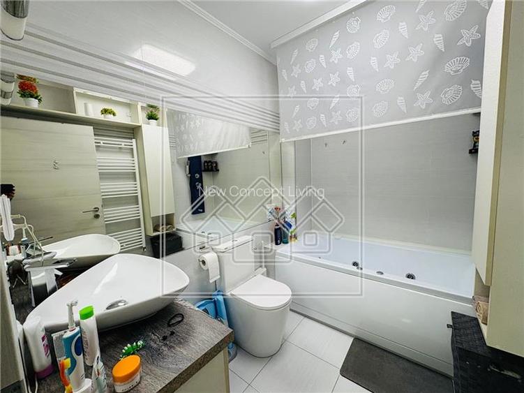 Apartament de vanzare in Sibiu - 3 camere - 80 mp utili - Zona Buna - 8