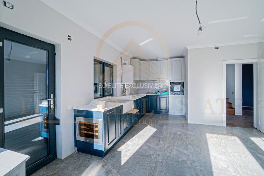 Năvodari - Casă exclusivistă cu ponton privat – Primul rând la lac - 12