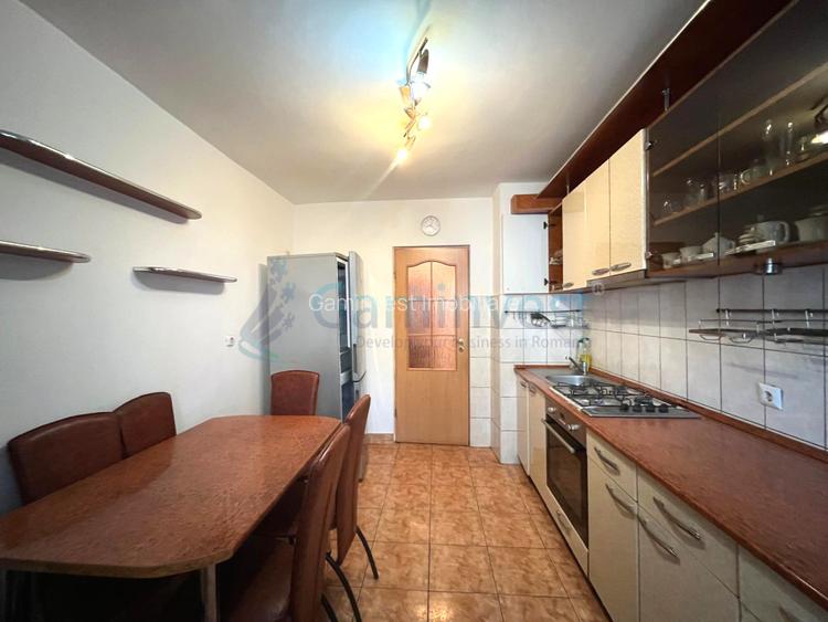 Apartament de vanzare in Oradea cu 4 camere zona Decebal - 5