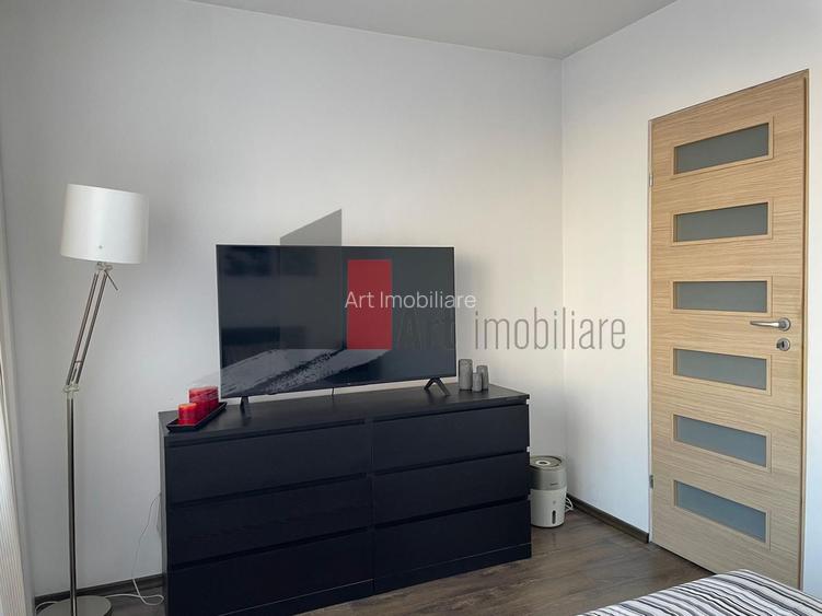 APARTAMENT 2 CAMERE -SALA PALATULUI - 7