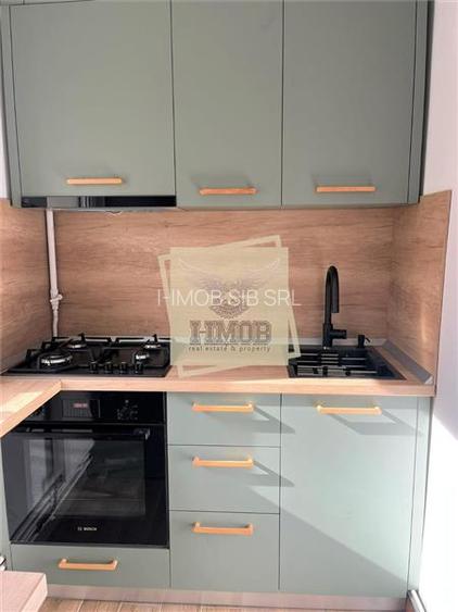 Garsoniera renovata 2026 | 30mp | pretabil cabinet | birou | zona Sub Arini - 3