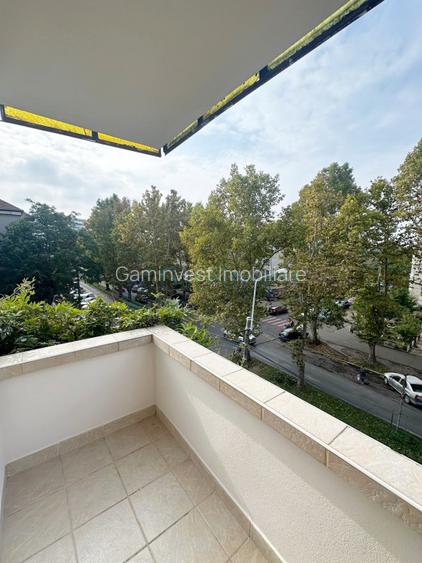 Apartament cu 3 camere de inchiriat, Decebal, Oradea - 3