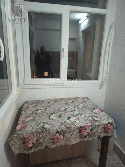 APARTAMENT 3 CAMERE SEMIDECOMANDAT - BD. BASARABIA/ METROU COSTIN GIORGIAN - 7