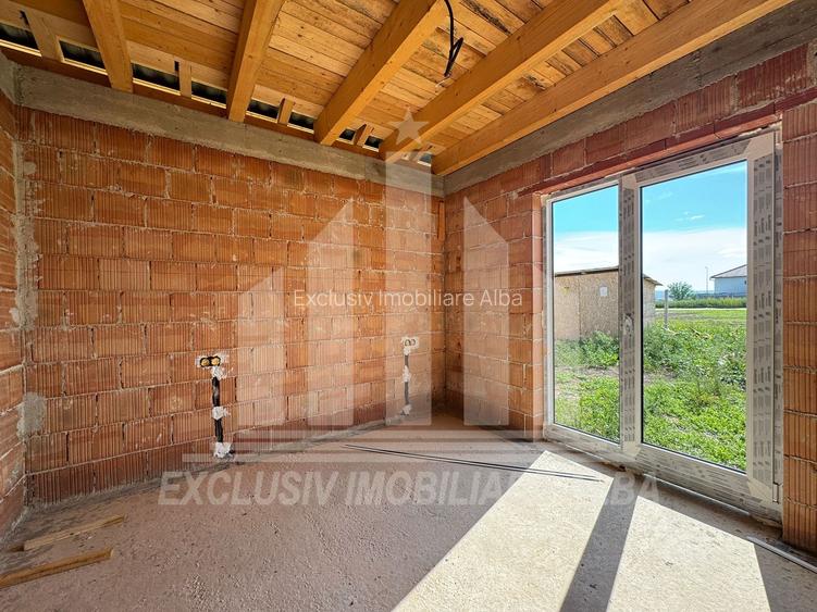 Casa individuala | 1 nivel | 90 mp | 387 mp teren | La rosu | Orizont - 5