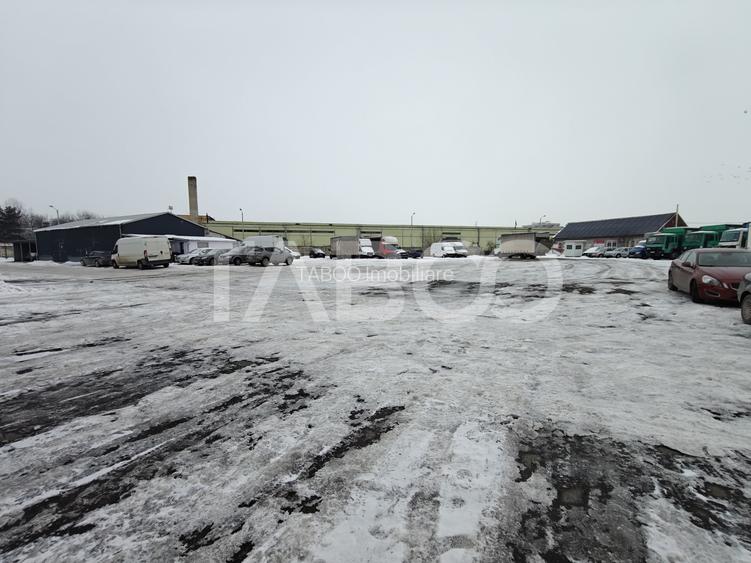 Spatiu Industrial cu rampa pentru camion - pretabil magazin Comision 0 - 4