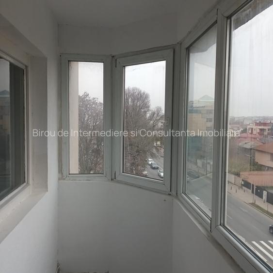 Km 5 Garsoniera Decomandata  41,5m² bloc 1994 Izolata Centrala Incadrata Vest - 8