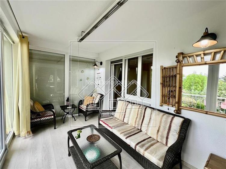 Apartament la vila - 80 mp, priveliste deosebita - Sub Arini - 10
