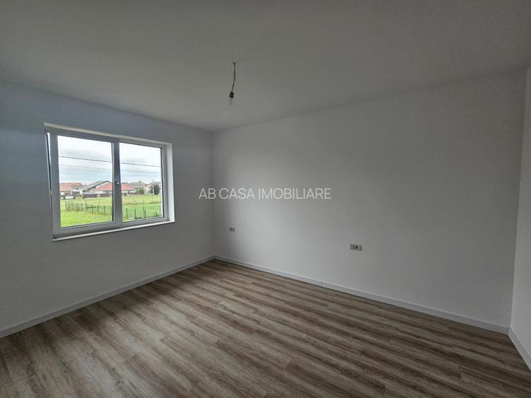 Duplex nou, P+E, la alegere, la cheie sau la alb, Moșnița Nouă, comision 0% - 15
