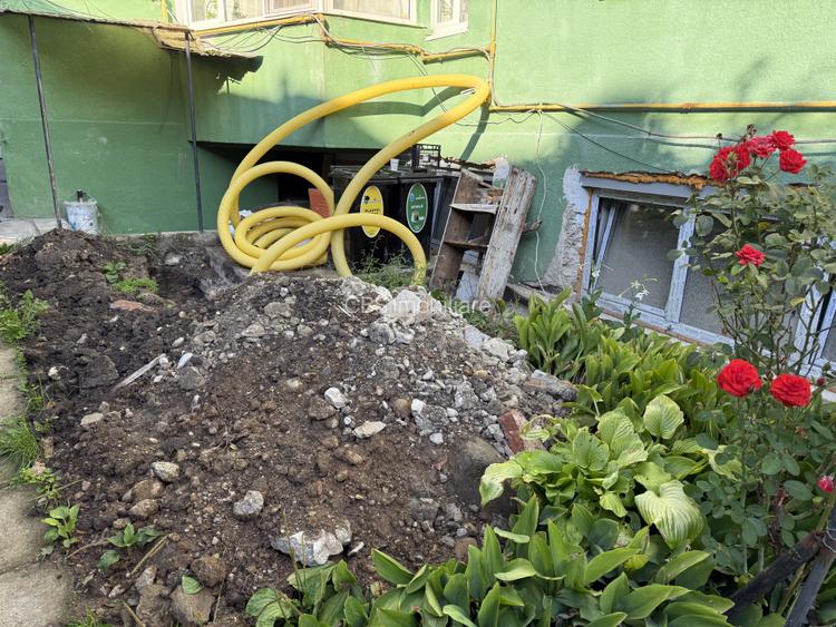 Apartament 2 Cam 35mp Zona Centrală Vizavi de Facultatea FSPAC Str.Aurel Suciu - 11