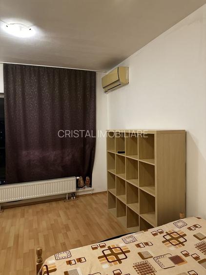 Garsonieră mobilată complet, terasă, etaj 3, Răsărit de Soare, pet friendly - 2