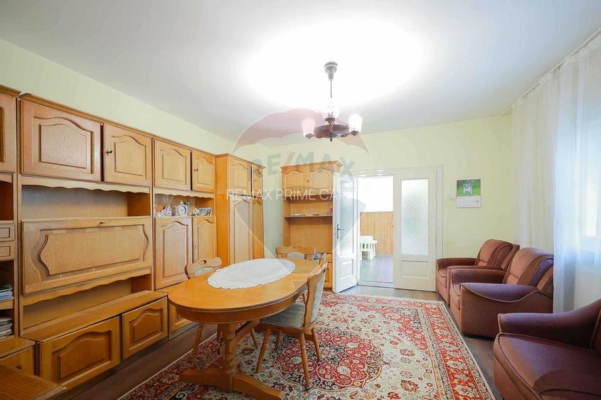 Casa cu 5 camere,489 mp teren de vanzare, in zona Iosia, Prima Shops - 4