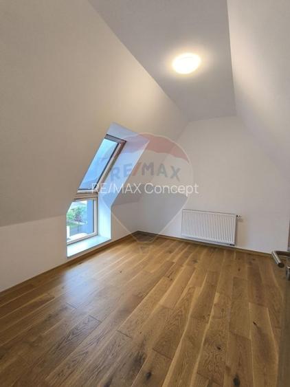 Casă de vanzare - 23