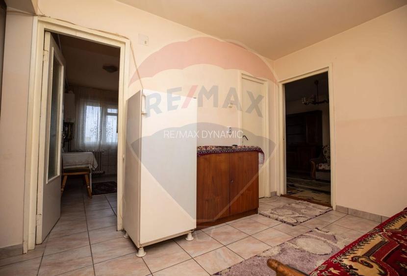 Apartament cu 2 camere de închiriat în zona Fortuna - 12