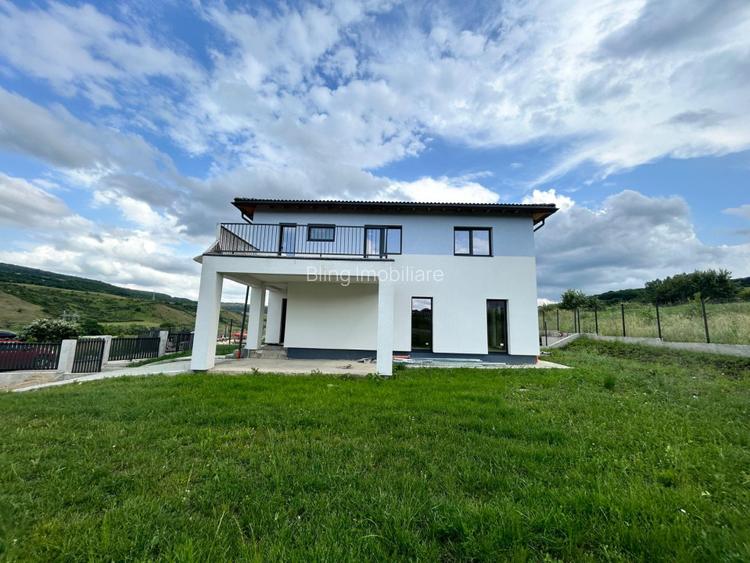 Duplex construit la standarde inalte de calitate la intrare in Corusu - 4