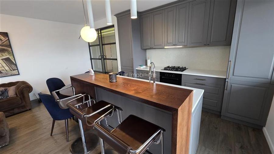 Apartament 4 camere 105mp, terasa 100mp, Zorilor, str. Observatorului - 12