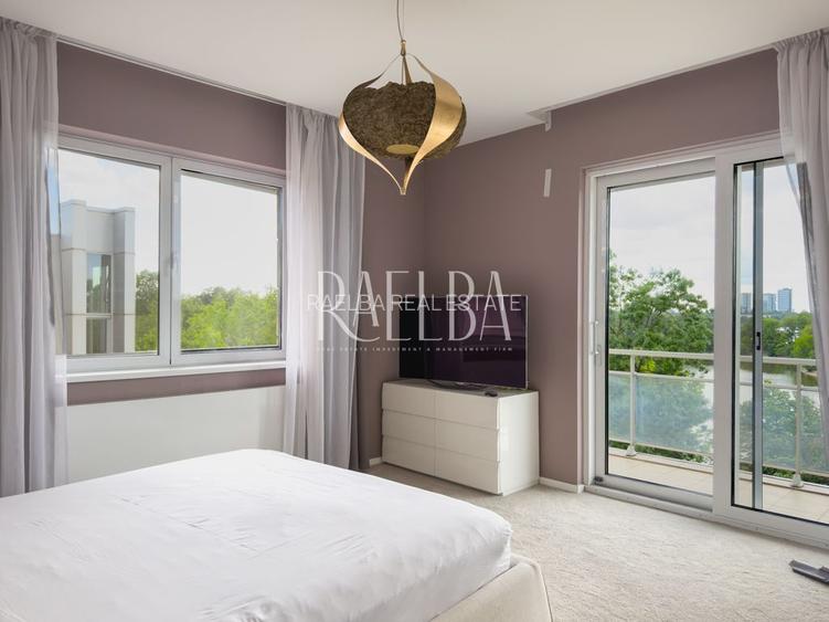 Etaj Integral | 377 mp | 8 Camere | Vila Lac 3 | Parc Bordei - 16