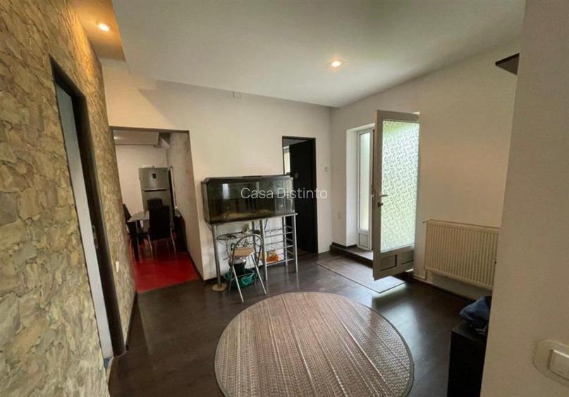 Casa cu 4 camere zona Centru vechi - 8