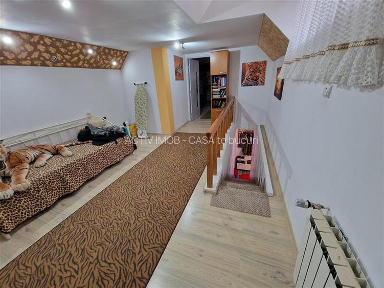 Resita,Casa DUPLEX Central ,P+1+Ms.2 Garaje Comision ZERO Cumparator - 11