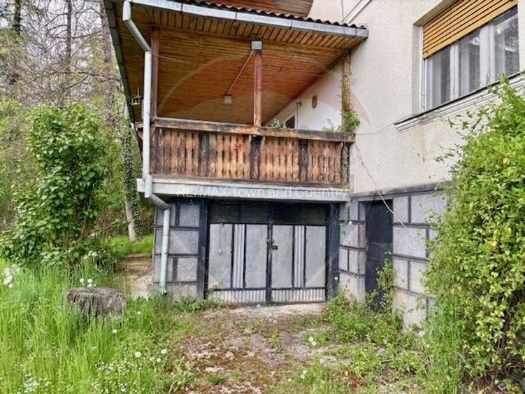 Casă / Vilă cu 7 camere de vânzare - 3