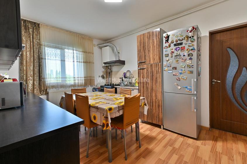 Apartament cu 3 camere, semidecomandat, 65 mp utili + balcon - Soarelui - 8