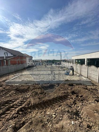 De vânzare teren intravilan cu fundație și proiect de casă- Nojorid - 7