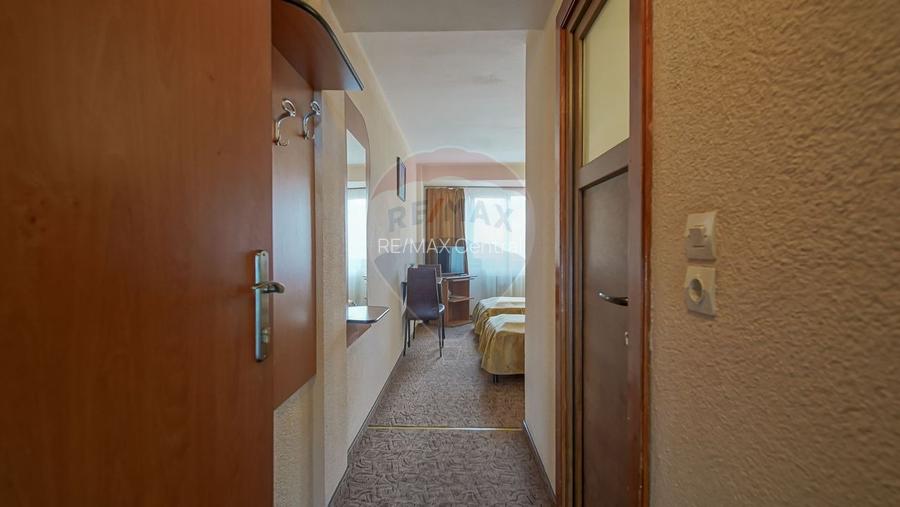 Comision 0 %! Pensiune cu 12 camere de vânzare, str. De Mijloc! - 10