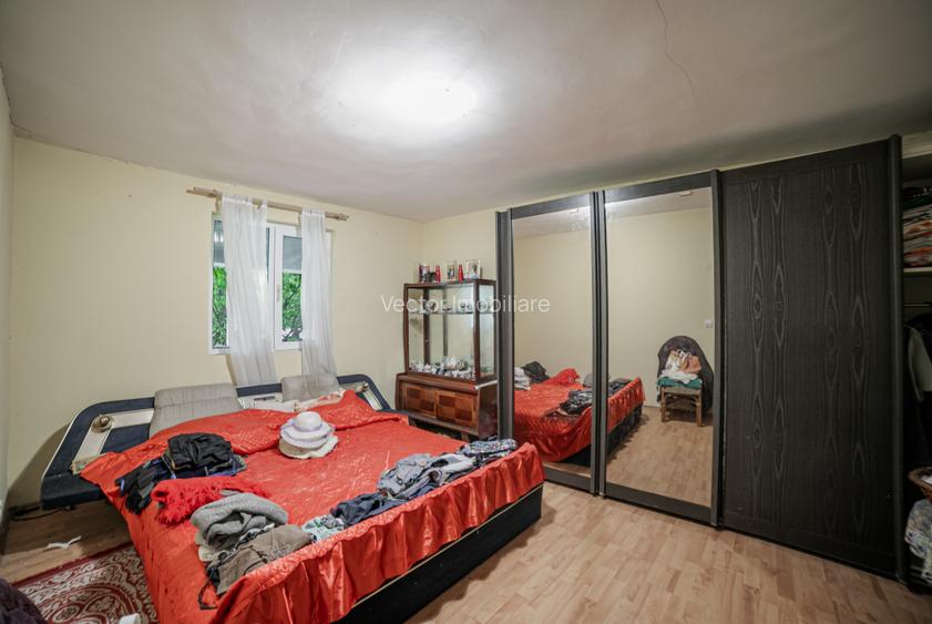 Teren de vanzare*Gradistea - 12