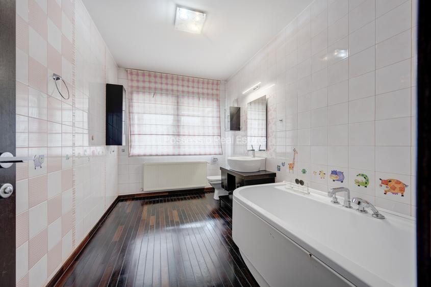 Soseaua Sisesti -  6 camere, 242 mp –2 parcari--Comision 0% - 34