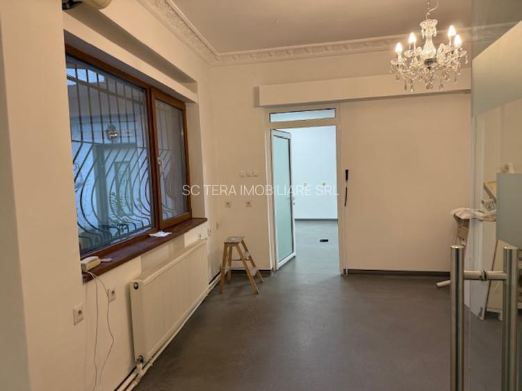 VANZARE AP 5 CAM IN VILA - 10