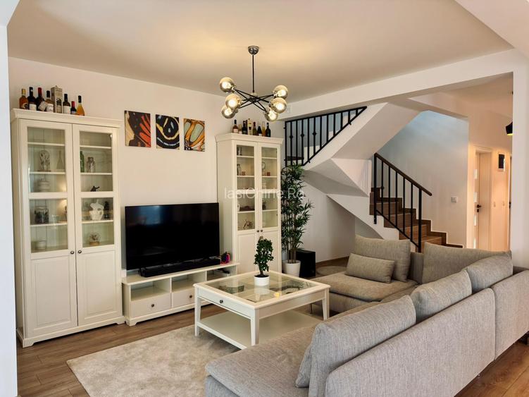 Casa cu 4 camere Visan - 2