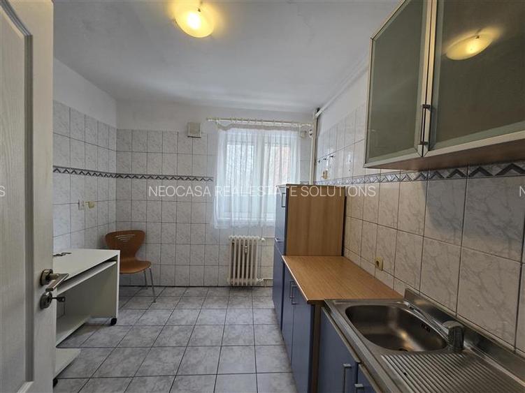 3 CAMERE LINGA FARMACIA TEI DRISTOR IDEAL CABINET KINETO - 11