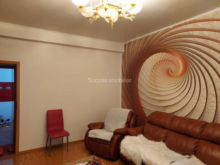 ,3 cam in vila,2 intrari,parter,PARCARE 2 -3 AUTOTURISME, - 28