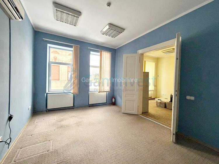 Spatiu de birou de inchiriat , 4 incaperi , zona centrala, Oradea - 2