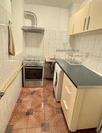 Decomandat 2 Camere Resita/Huedin - 9