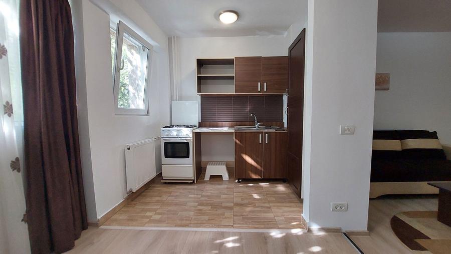 Basarabia,Bd. Chisinau, 2/10, renovata,15 min mers metrou,Mega Mall