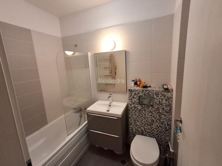 Vând apartament cu 3 camere,loc de parcare si boxă. - 8
