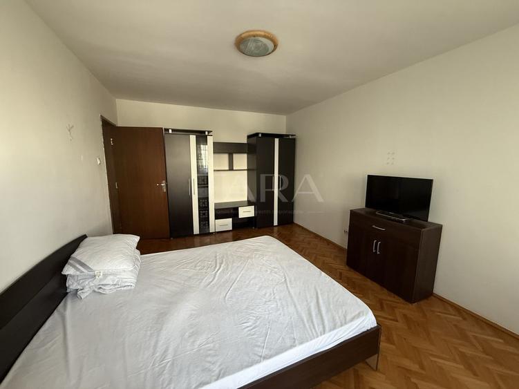 Apartament decomandat, 2 balcoane, zona USAMV.