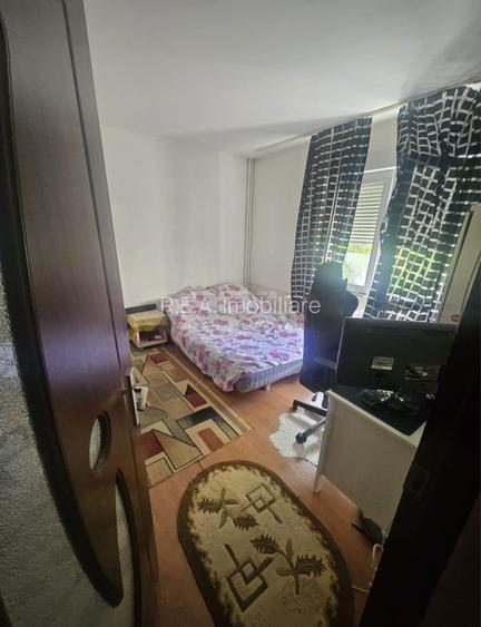 3 camere Chișinău decomandat, et. 2, 60 mp
