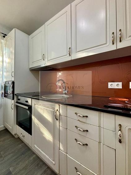 3 camere/ terasǎ 120 mp/ parcare inclusă / Cartier Bunǎ Ziua