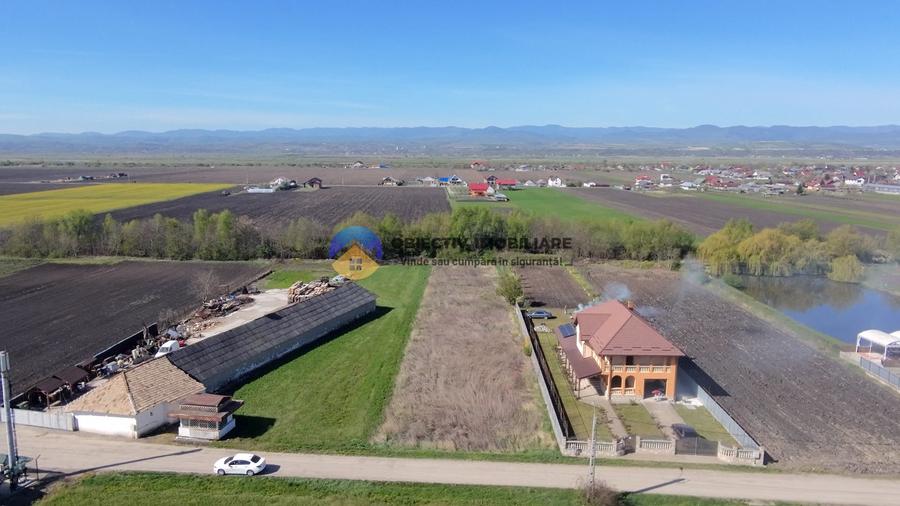 Teren 2063 mp intravilan Podoleni - judet Neamt.