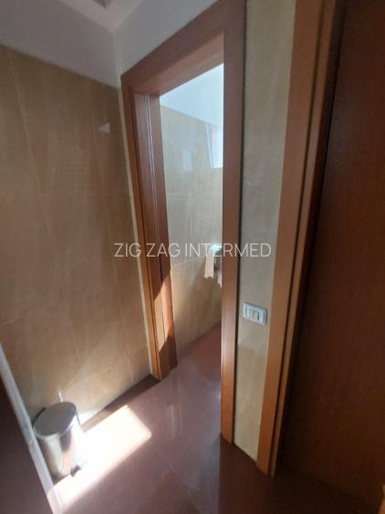Bd. Mamaia, spatiu birouri 344 mp., cladire reprezentativa - 21