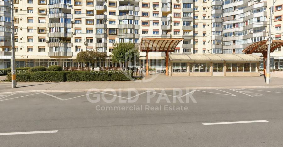 Spatiu comercial - Vad Pietonal- Vitrina - Expunere Stradala - 2