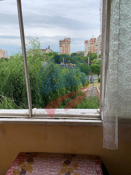 Apartament 4 camere decomandat de închiriat – Craiova, Lăpuș, lângă Mall Electro