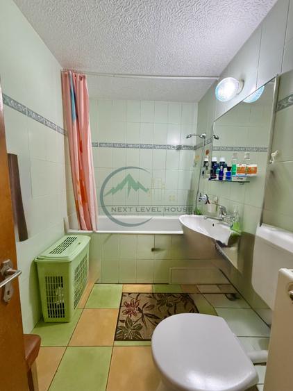 Apartament 3 camere, intrare Racadau