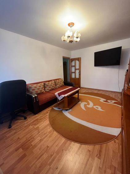 Apartament 3 camere, 55 mp utili, zona Bogdan Voda