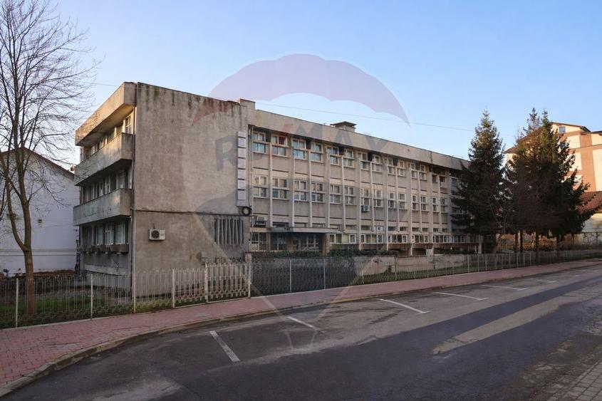 Spațiu comercial de vânzare