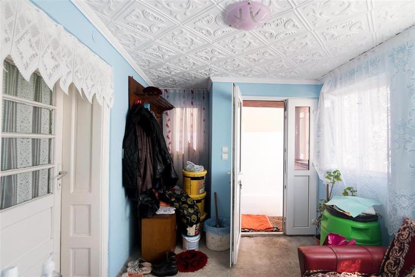 RECO Casa 3 camere, zona Valenta, singur in curte, acces auto