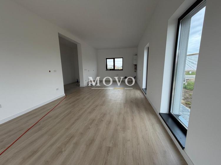 Triplex in Sacalaz | Finisaje premium | 4 camere | Asfalt | 2 balcoane